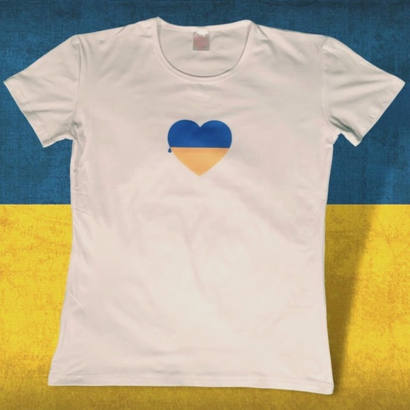Ukraine Teardrop Heart Tee - SUPPORT UKRAINE NOW! - Picture 4 of 7